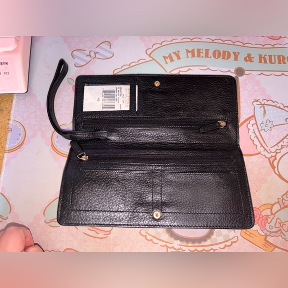 Michael Kors Fulton Wristlet/Wallet 🖤 - Picture 3 of 8